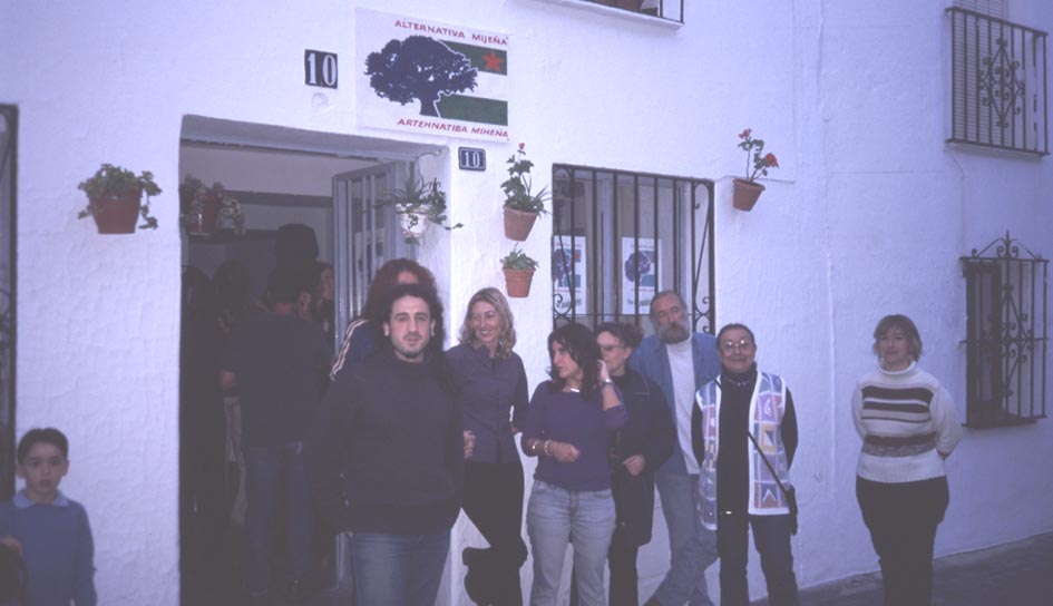 Inaugurazion de La Tahka, 2003a.jpg
